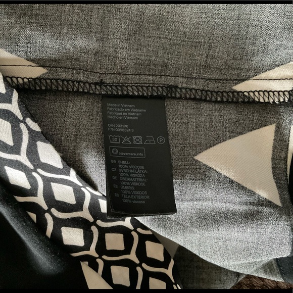 H&M Open Front Top With Pattern - Picture 8 of 8